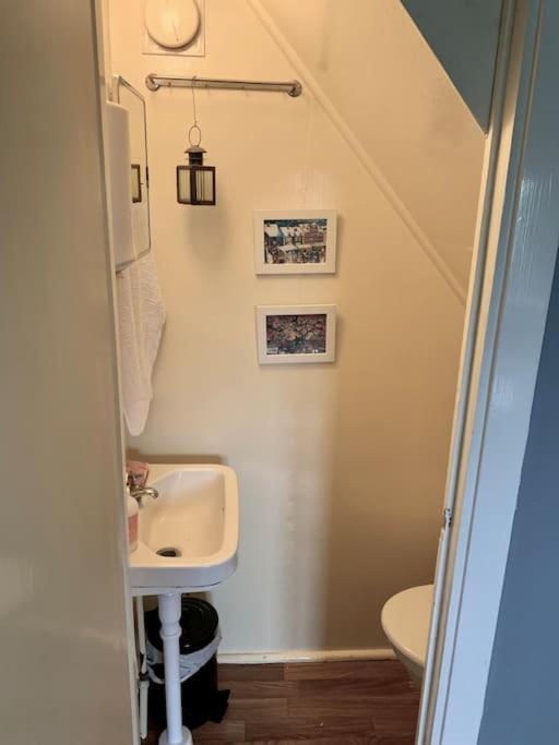 Egen Stuga Och Vedeldad Bastu Linghed Dış mekan fotoğraf